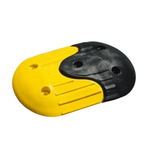 Minitop 445 ensamblable en color negro y amarillo, ideal para ciclovías y carriles de contraflujo, con alta resistencia y visibilidad.