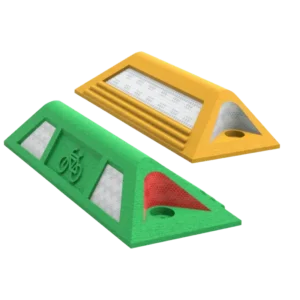 Canalizador vial Forte en color amarillo o verde, de 42 cm con bandas reflejantes, ideales para delimitar carriles o en ciclopistas.